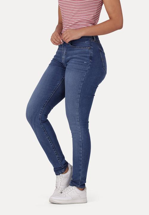Levi’s® - Curvy High-Rise Super Skinny Jeans - Cave Wall
