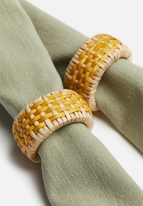 H&M - 2-Pack rattan napkin rings - yellow & light beige