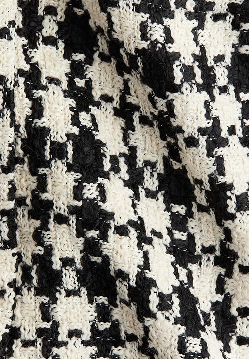 H&M - Jacquard-weave shorts - cream & black checked
