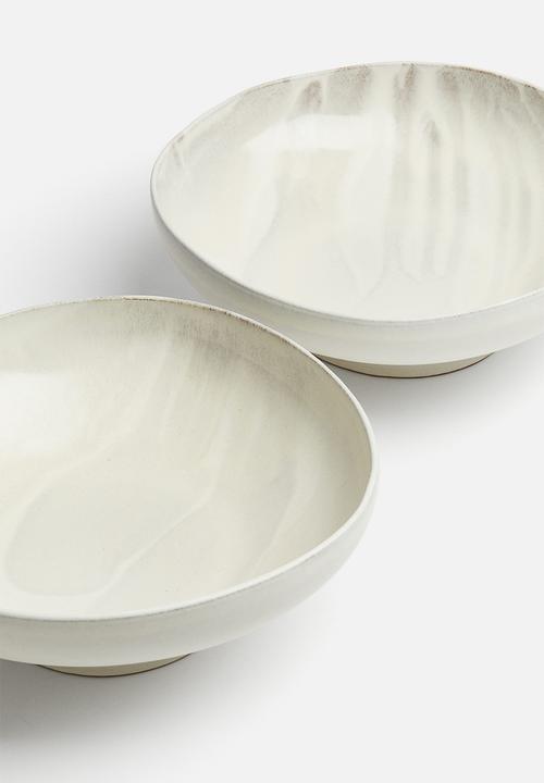 H&M - Large terracotta serving bowl - light greige