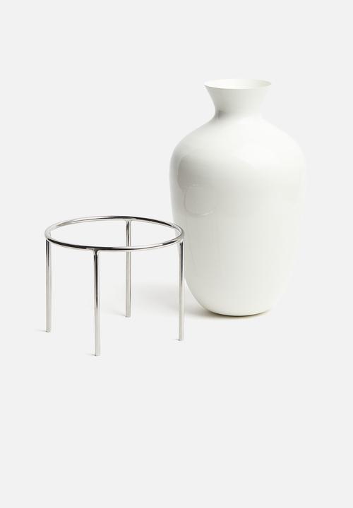 H&M - Tall metal vase - white