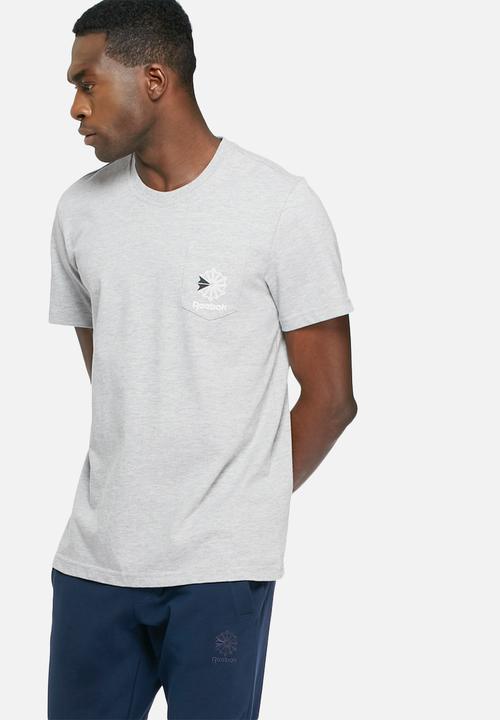 Reebok Classic - Pocket tee