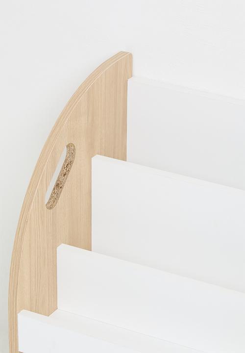 Sixth Floor - Lulu bookshelf - natural