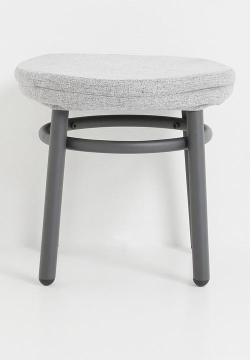 Sixth Floor - Rapsody table & chair set - black