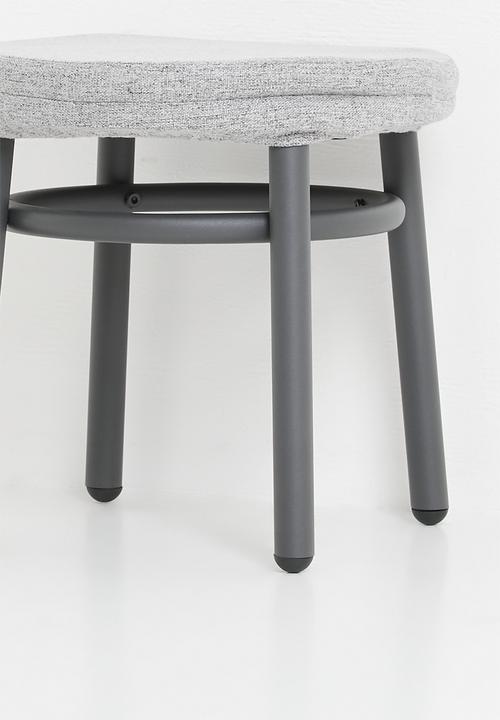 Sixth Floor - Rapsody table & chair set - black