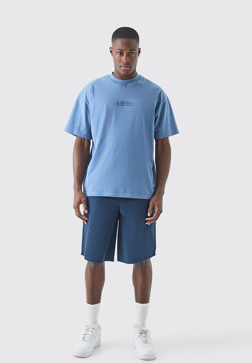 boohooMAN - Longer Length Relaxed Fit Elasticated Waist Cargo Shorts - navy
