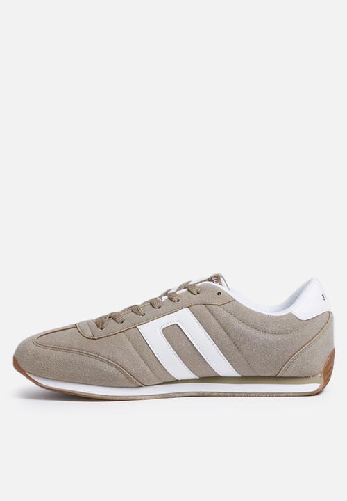 Blend - Contrast trainer