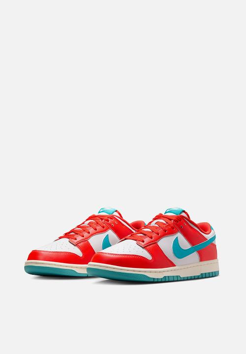 Nike - Nike dunk low retro