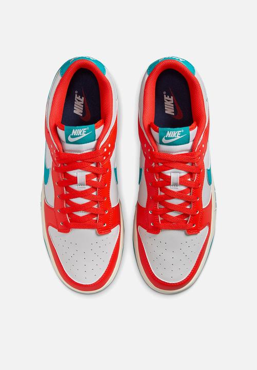 Nike - Nike dunk low retro