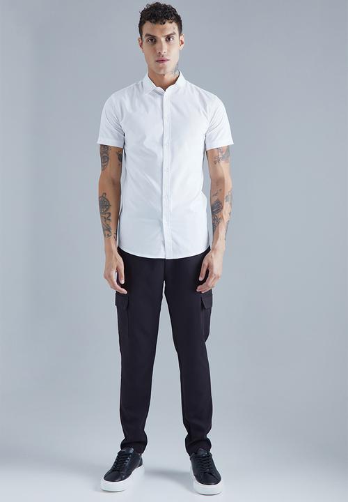boohooMAN - Stretch Fit Short Sleeve Shirt - white