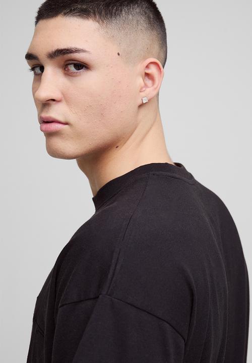 boohooMAN - Oversized BM Signature Embroidered Crew Neck T-shirt - Black