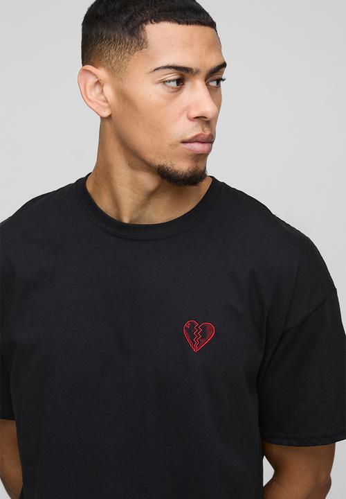 boohooMAN - Oversized Embroidered Broken Heart T-Shirt - Black