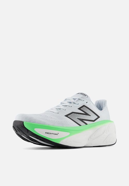 New Balance  - Fresh Foam V5 - Grey