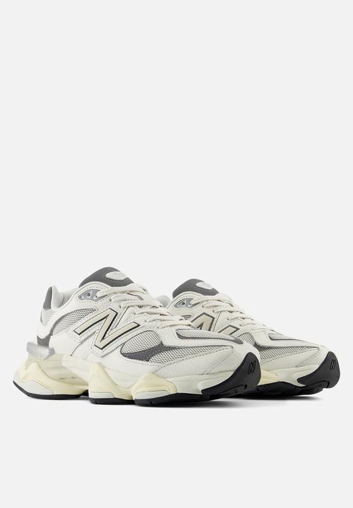 New Balance  - U9060 v1 - sea salt