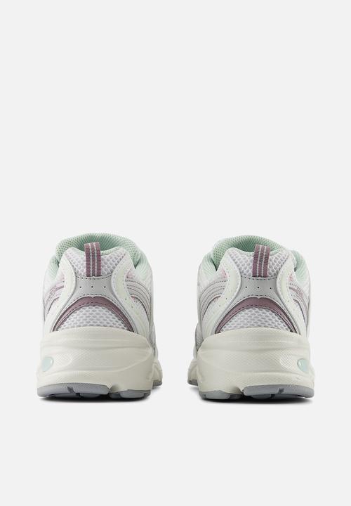 New Balance  - U530 v1