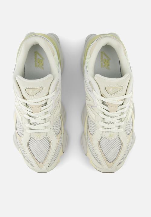 New Balance  - U9060 v1