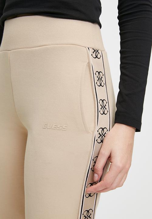 GUESS - BRITNEY JOGGER-FAWN TAUPE