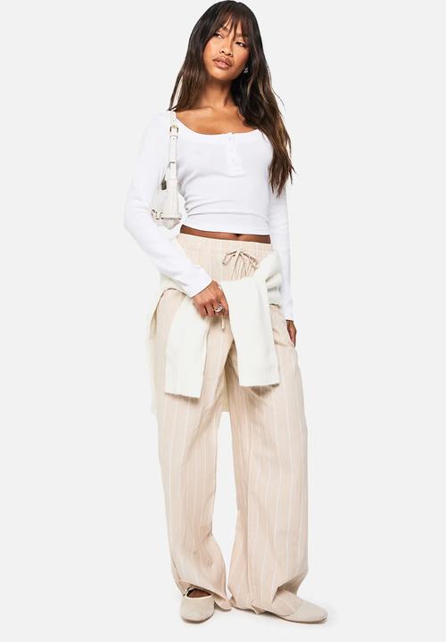 boohoo - Rib  detail scoop neck long sleeve top - white