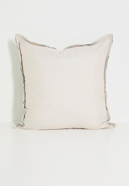 Grey Gardens - Cathedral cushion cover - multi