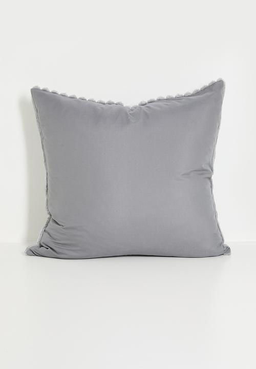 Grey Gardens - Earth cushion cover - Grey