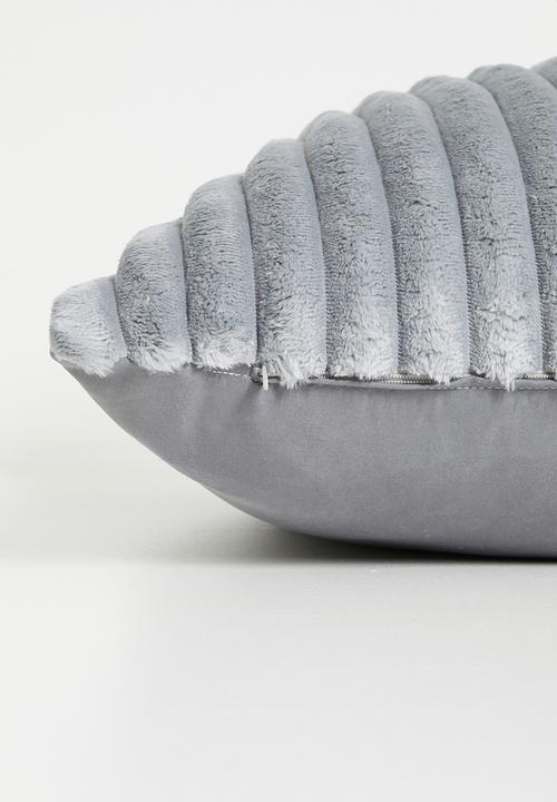 Grey Gardens - Earth cushion cover - Grey
