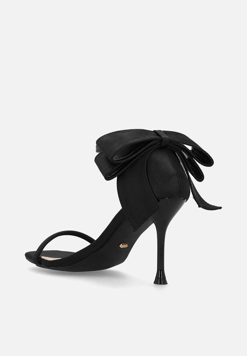 Miss Black - Chanel 1 heel - black