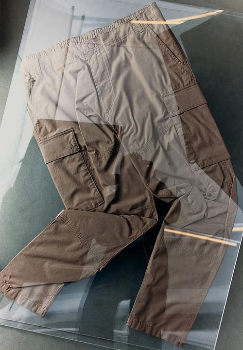 H&M - Slim fit ripstop cargo trousers - dark beige
