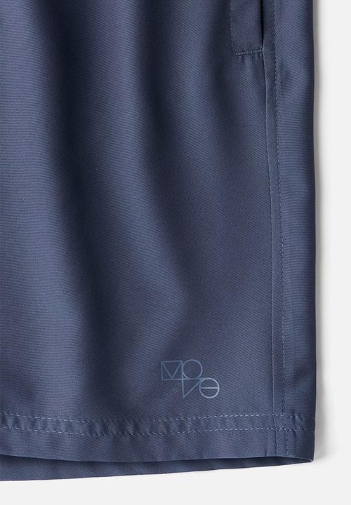 H&M - Mid-length sports shorts with drymove™ - navy blue