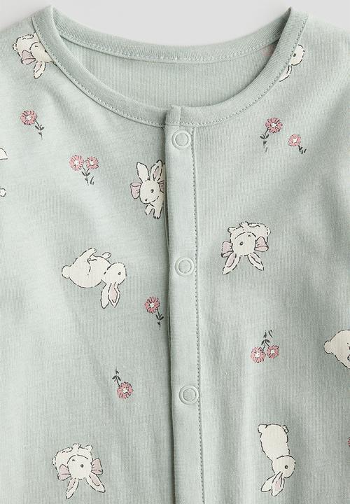 H&M - Patterned sleepsuit - light green/bunnies 