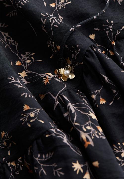 H&M - Drawstring-detail dress - black patterned