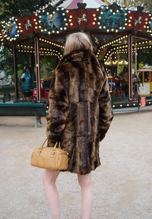 H&M - Fluffy coat - dark brown
