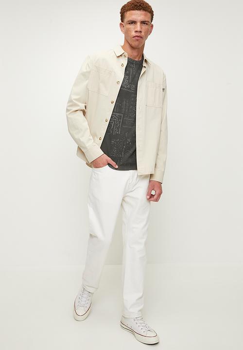 GUESS - Short sleeve cn lasered aop tee - aop asphalt bandana