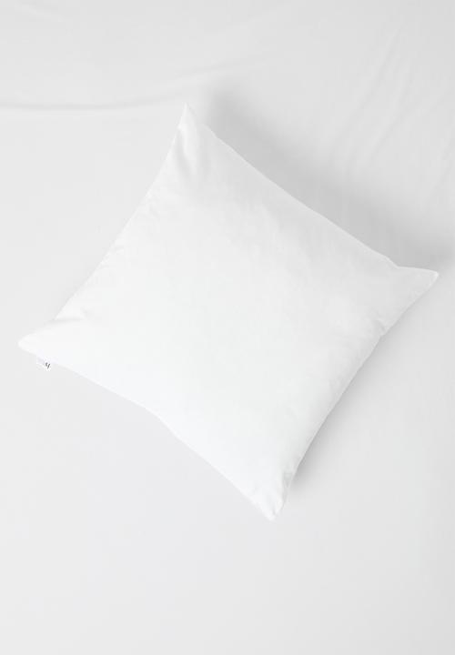 Sixth Floor - Unicurl Cushion Inner - 55 x 55 cm