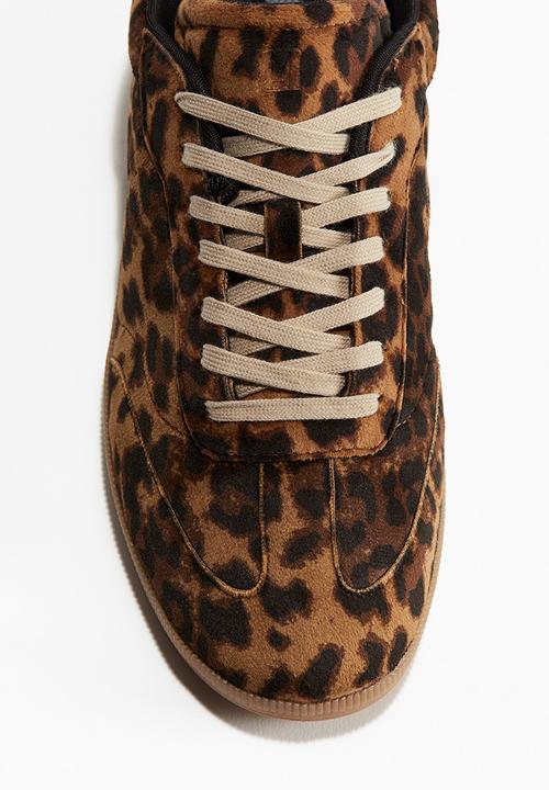 H&M - Trainers - dark beige leopard print