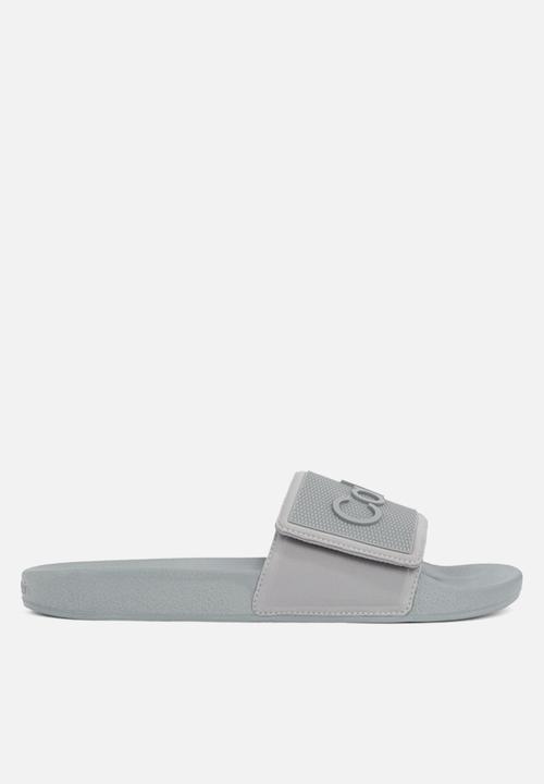 Calvin Klein - Adj pool slide tpu - granite road