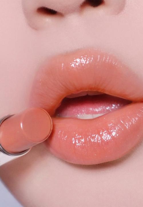 BOBBI BROWN - Extra Lip Water Shine - Nude Honey