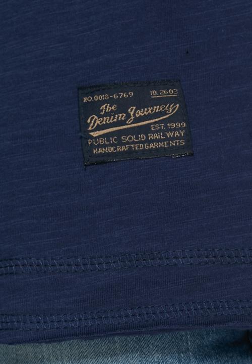 Solid - Baldwin tee