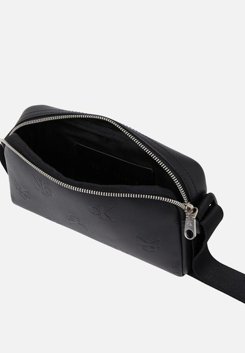 Calvin Klein - Aop Camera Bag22 - Allover Print