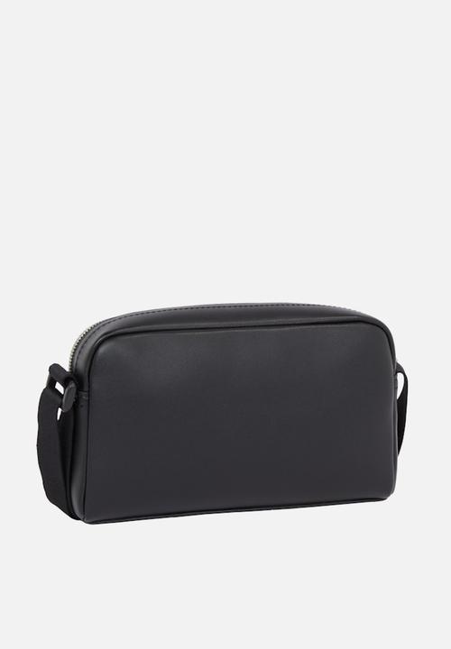Calvin Klein - Aop Camera Bag22 - Allover Print