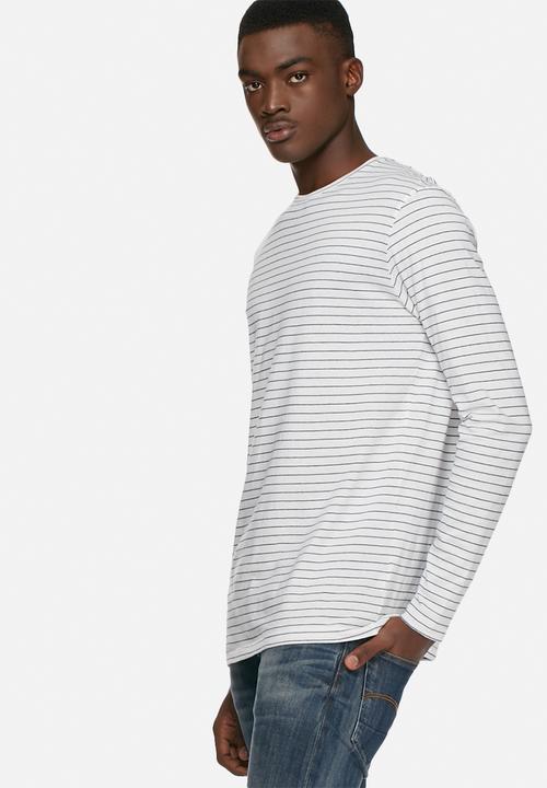 Solid - Baldemar tee