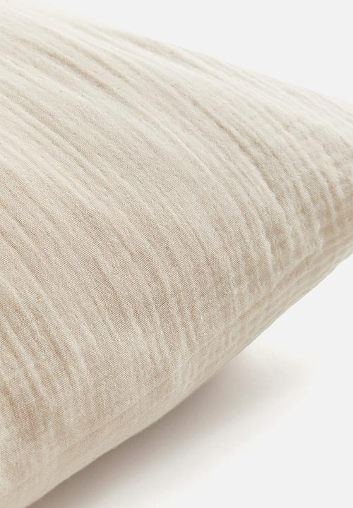H&M - Cotton muslin pillowcase - light beige