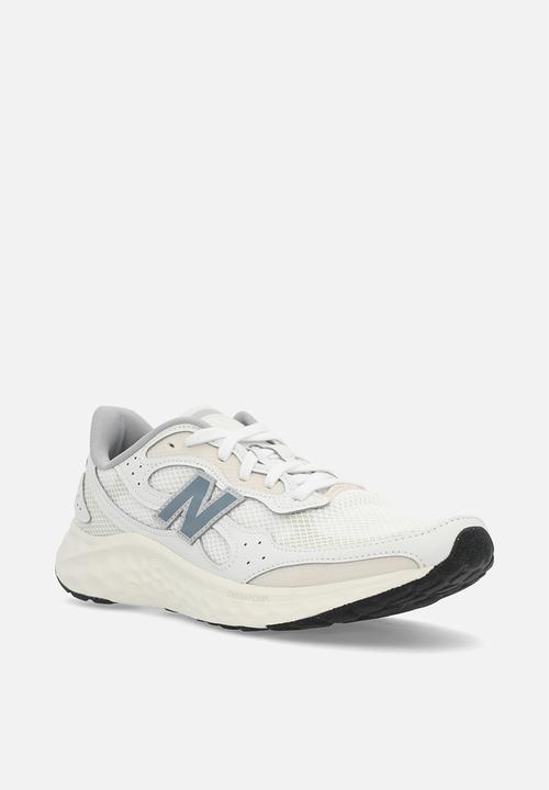 New Balance  - Fresh Foam Arishi - Beige
