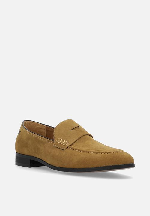 PC - Crouch suede penny loafer  - tan