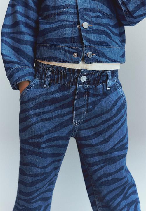 H&M - Patterned wide leg jeans - denim blue zebra-print