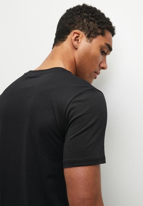 GUESS - Aidy cn short sleeve tee - jet black 
