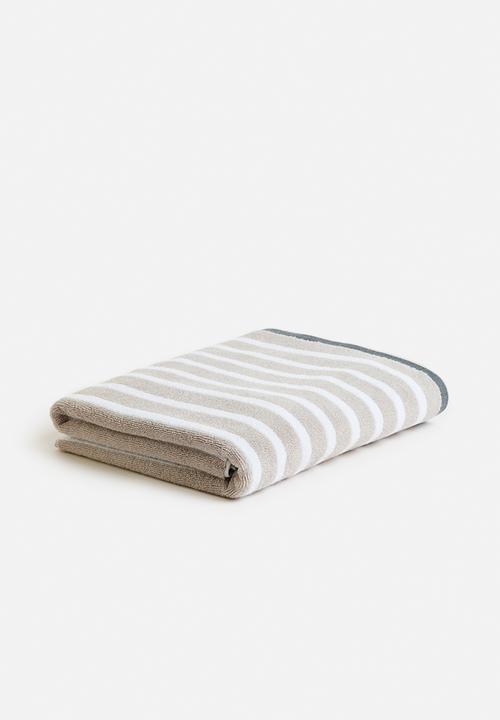 Imperial stripe bath sheet - silver grey