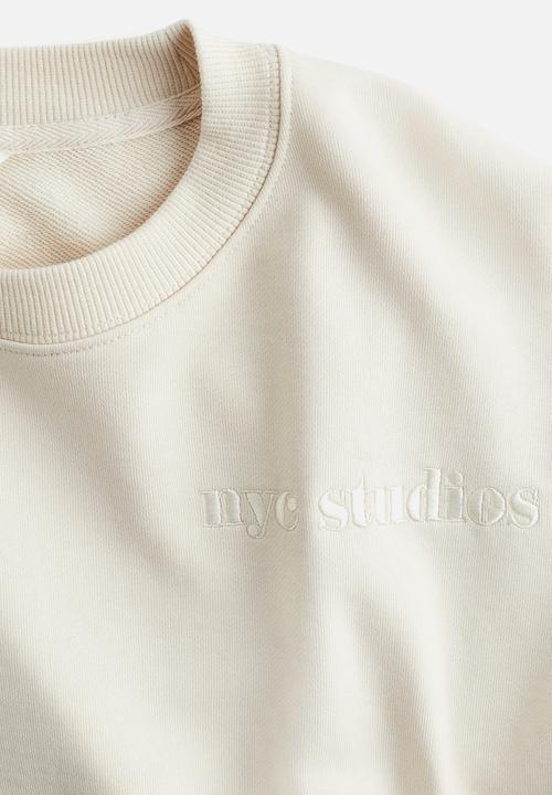 H&M - Text-motif sweatshirt - cream nyc studios