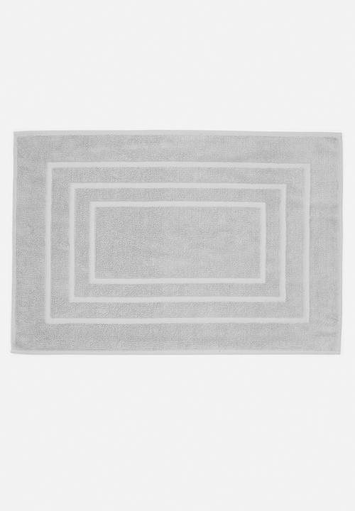 Royal plush bath mat - light grey