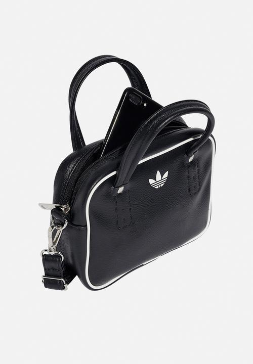 adidas Originals - Adicolor Sb - Black