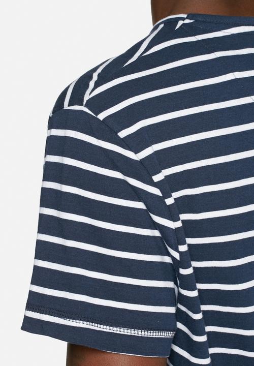 Bellfield - Bayswater tee